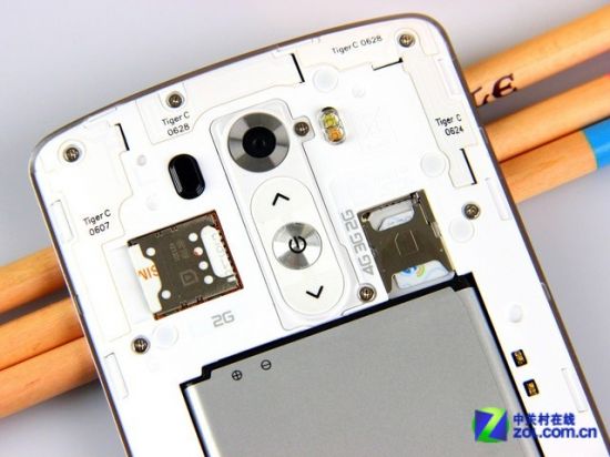 2K LG G33499