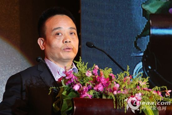 苏宁云商 侯恩龙