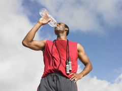 喝健康水还得靠净水器 你该如何选择？