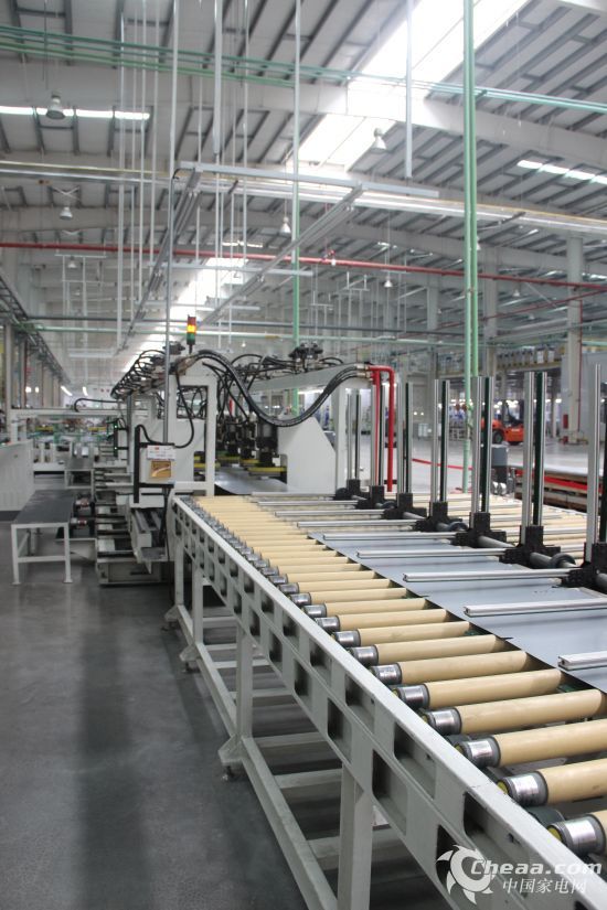 TCL冰洗产业园冰箱工厂自动化生产线
