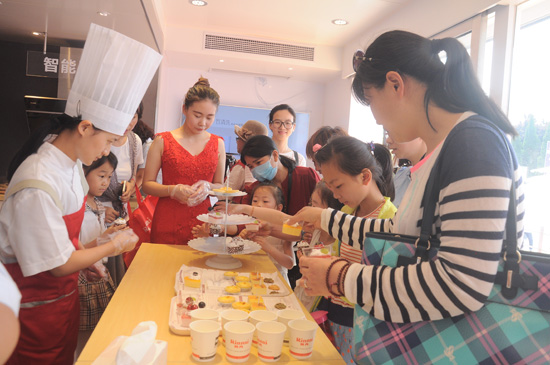 巡展期间林内与消费者的互动活动