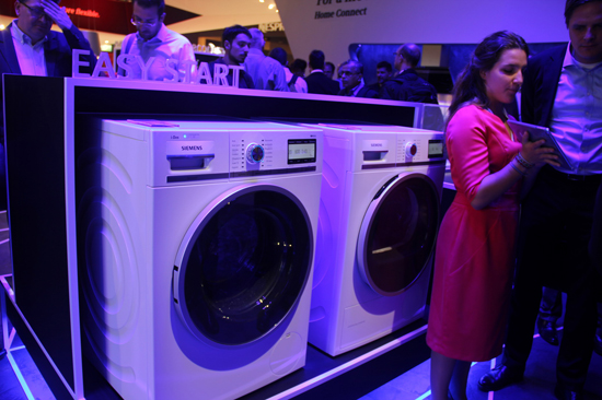 IFA2015上展出的洗衣机