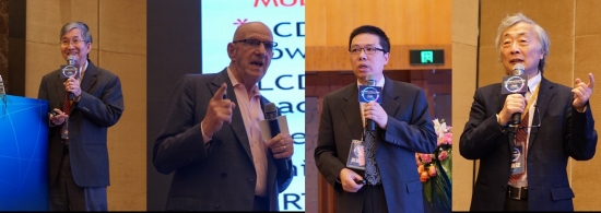 从左至右：邓青云博士 Barry Young 徐海松教授 麻仓怜士分别作报告