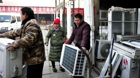二手市场成奸商“财路”废旧家电归宿何在?