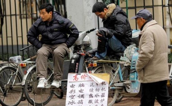 二手市场成奸商“财路”废旧家电归宿何在?