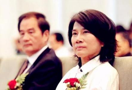 董明珠和朱江洪的关系_朱江洪和董明珠结婚了_董明珠与自家人的关系