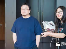 融资10亿罗永浩心情不错 体验微鲸刷脸变身成龙?