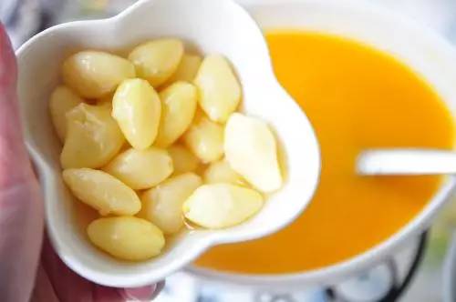 蜂蜜加什么止咳化痰润肺 1504489385186.jpg