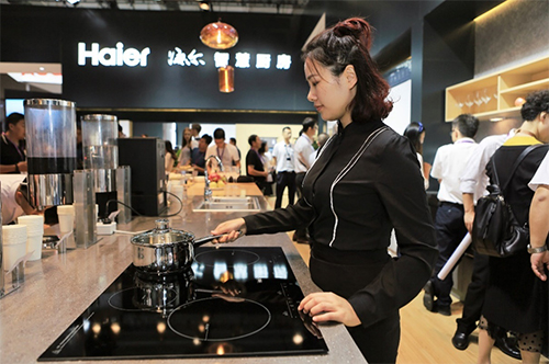发现厨房的意义 海尔发布世界唯一物联大厨电