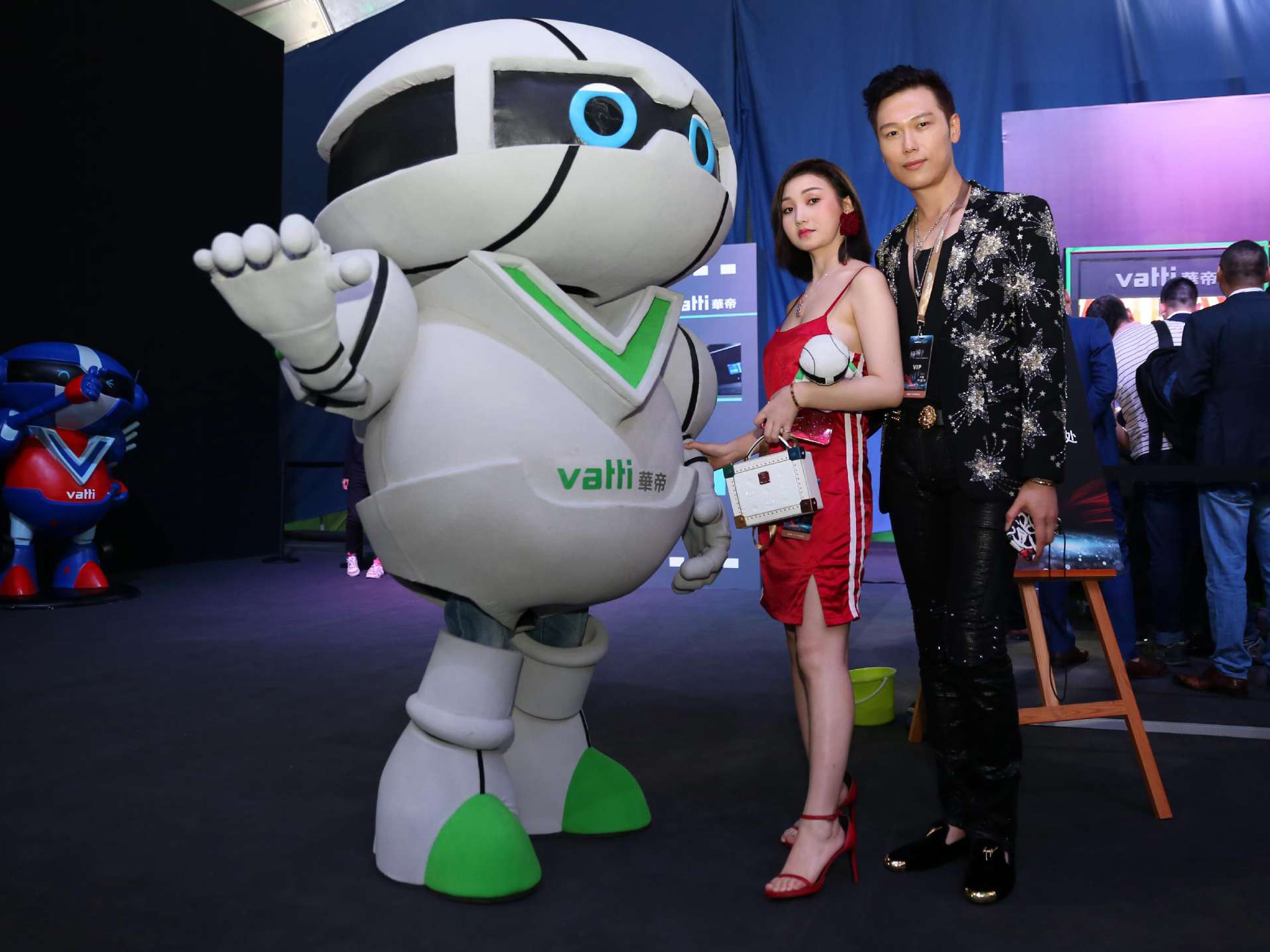 泛娱乐化再升级 华帝的时髦玩法你get了吗