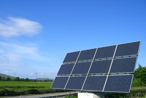 速途研究院:2017年国内太阳能光伏产业研究报告