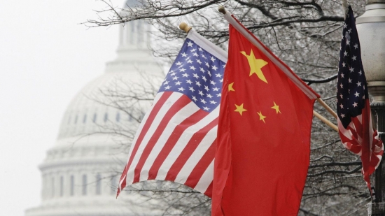 担忧被中国超过 传美国政府将审查中美企业AI合作