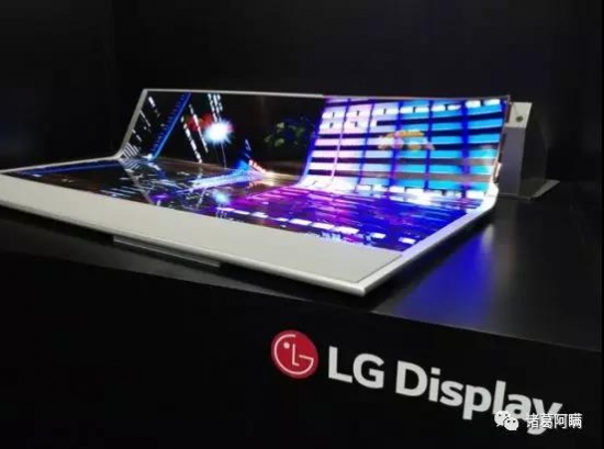 LGDisplay全球首款77英寸透明柔性OLED面板