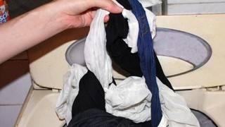 使用洗衣机如何防止衣服打结？