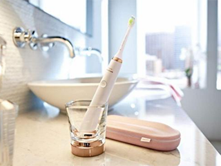 电动牙刷使用不当会引发牙周炎？