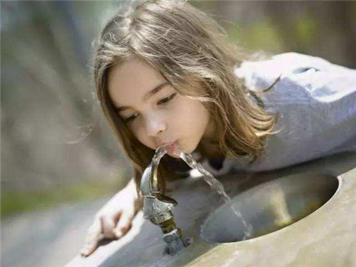 哪种净水器最值得安装，更适合家庭饮水?
