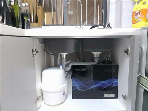 净水器
