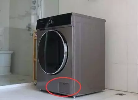 家电冷知识:滚筒洗衣机右下角这个门是干什么用的?