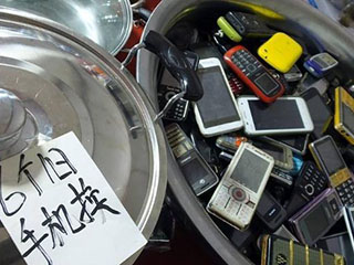 被回收的废旧手机到哪去了?看完涨知识了