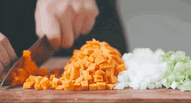 640