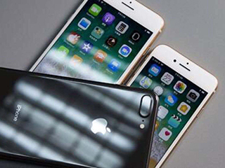 苹果手机2月在华销量腰斩 新品发布恐“凉凉”