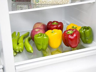 生活细节大揭秘！冰箱里的灯真的是为了方便我们夜里吃东西吗？