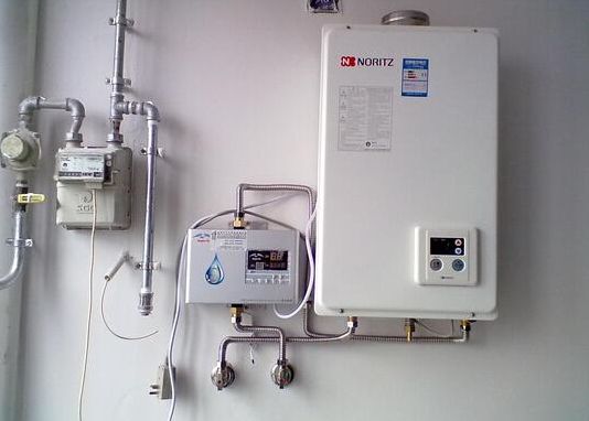 家庭热水器水压小怎么办 1613610963714.jpg