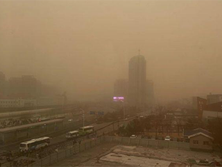 北方多地区遭遇强沙尘天气 空气净化器销量大增