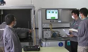 青岛电视台展播海信燃气灶平板燃烧器技术