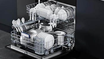 美的洗碗机：以科技之力赋予美好生活更多想象