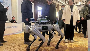 中国机器人产业展现强劲势头