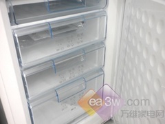 怎样快速解冰箱的冰 21297.jpg