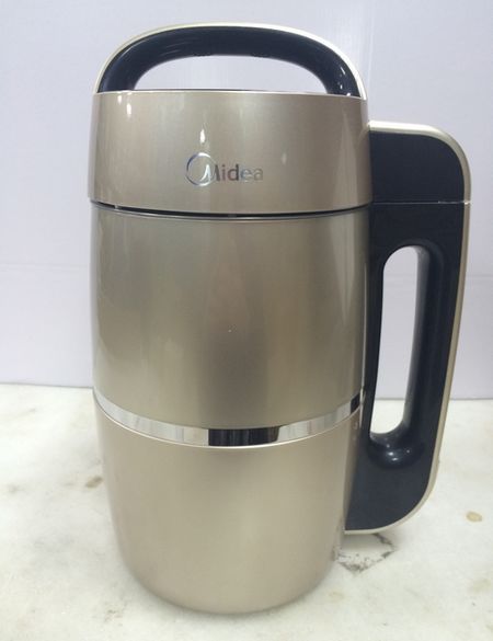 美的豆浆机DJ13B-HJD1产品正面照1