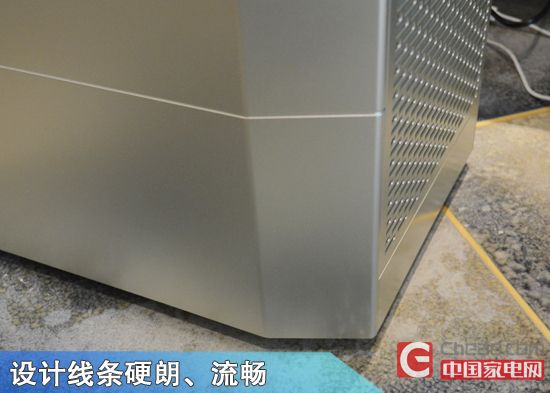 棱角分明的“工业化”设计