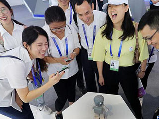 2018世界人工智能大会释放AI发展新信号
