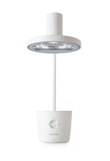 balmuda巴慕达利用两大黑科技打造台灯界的"无影灯"