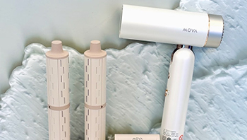 告别笨重！MOVA口袋折叠吹风机竟然还能这么玩？
