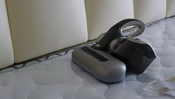 “双11”清洁电器观察：高基数与需求前置致骤然回落，细分增长与以价换量驱动未来