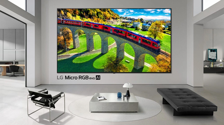 CES 2026电视厂商杀疯了：狂卷技术，全放大招