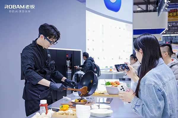 两会前瞻｜开放中国再进阶 世界期待新信号 